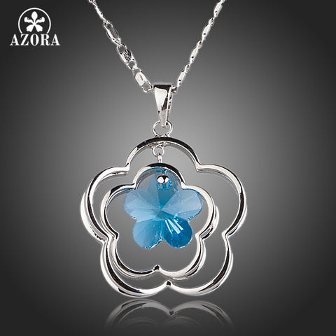 AZORA 5pcs Leaves Flower With Light Blue Stellux Austrian Crystal Pendant Necklace TN0145